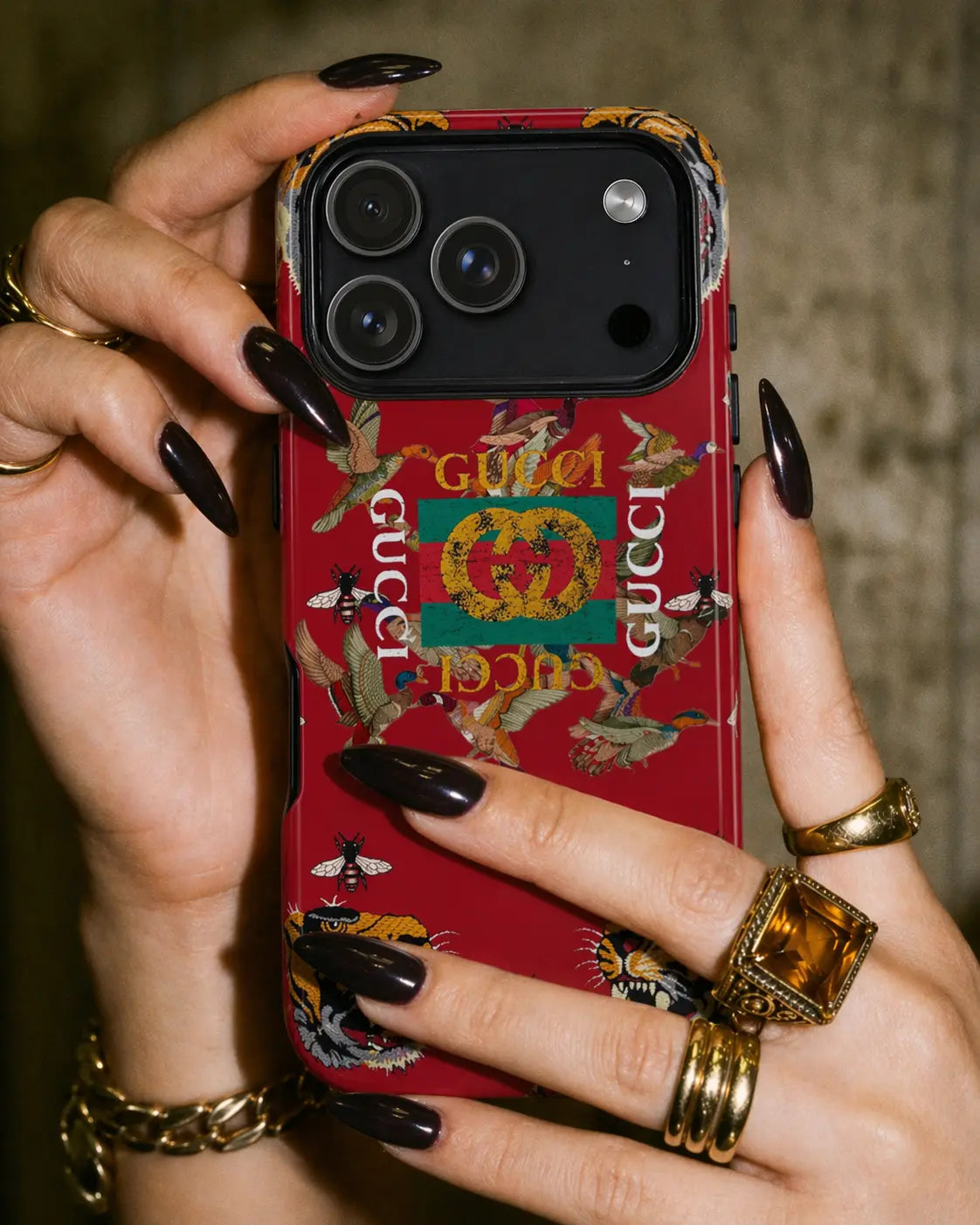 Tiger Luxe Red throwbackcases